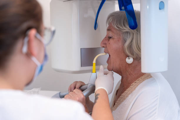 Best Emergency Gum Treatment in South Amherst, OH
